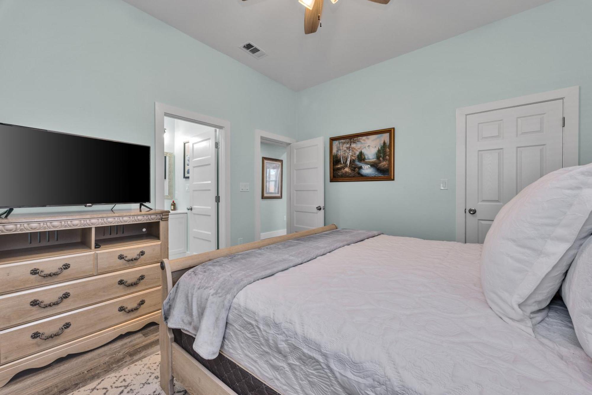 Holiday home Coral House-nearby Attractions